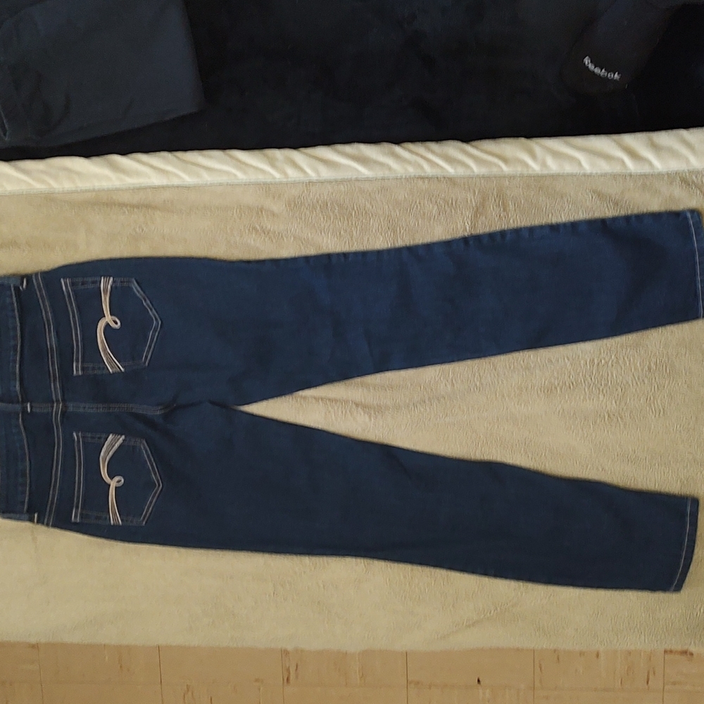 jeans - Picture 5 of 5